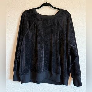 Lou & Grey Black Velour Crewneck Sweatshirt